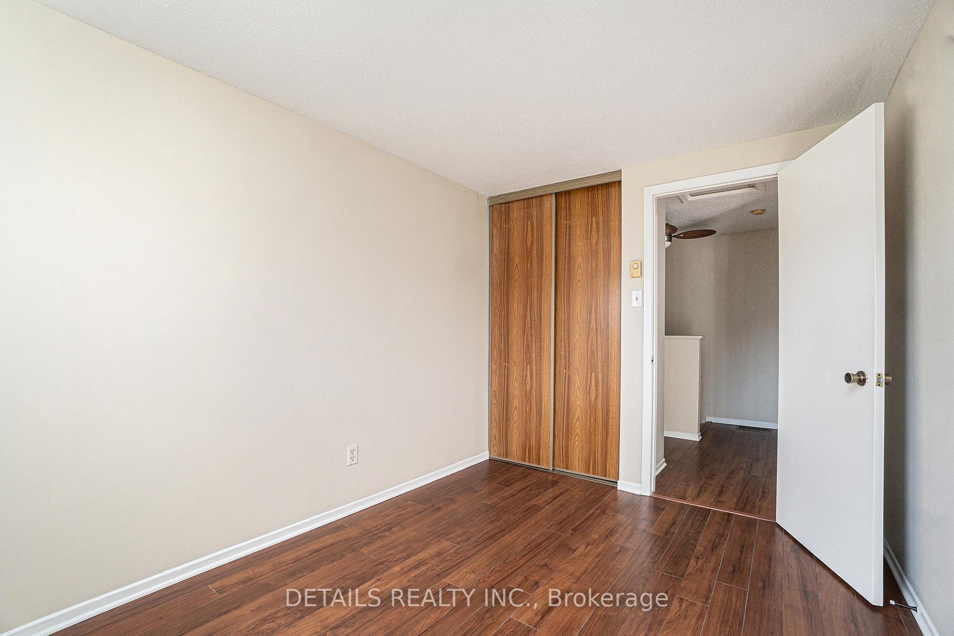Photo 22 of 5D Forester Crescent, Ottawa, Westcliffe Estates — HOMEH
