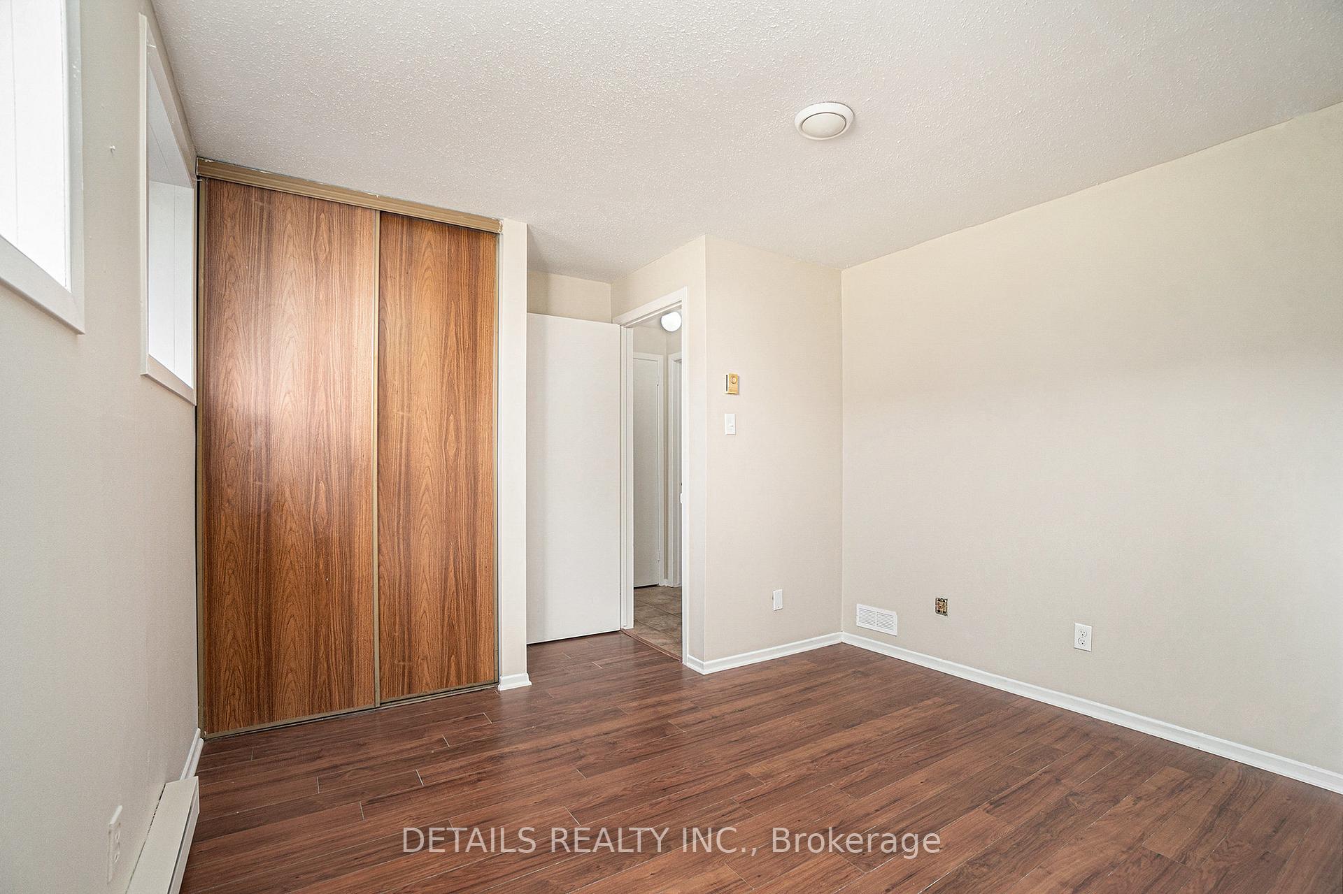 Photo 25 of 5D Forester Crescent, Ottawa, Westcliffe Estates — HOMEH