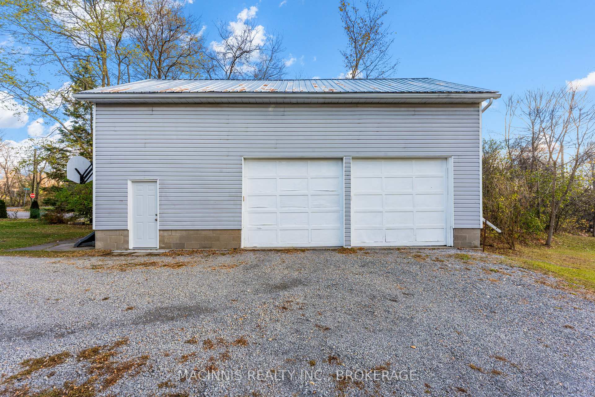 Photo 6 of 2040 Keeley Road, Frontenac, Frontenac South — HOMEH