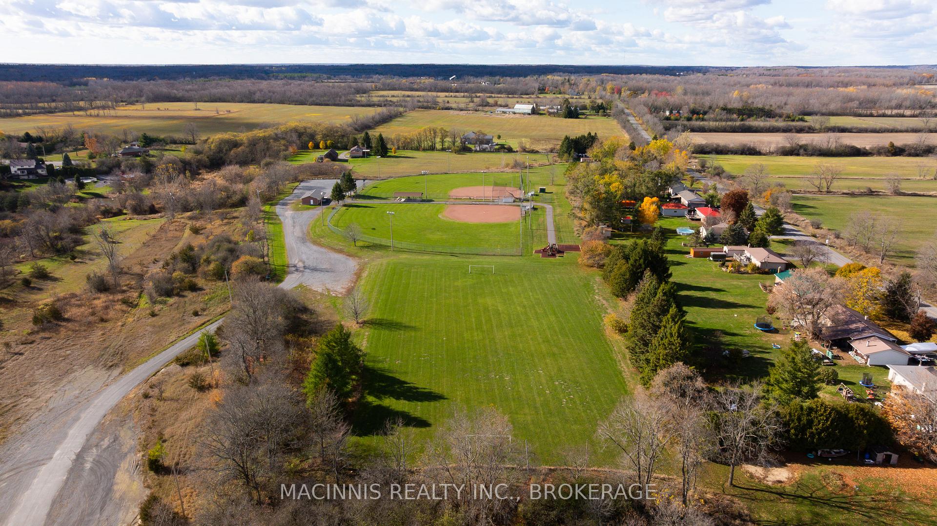 Photo 9 of 2040 Keeley Road, Frontenac, Frontenac South — HOMEH