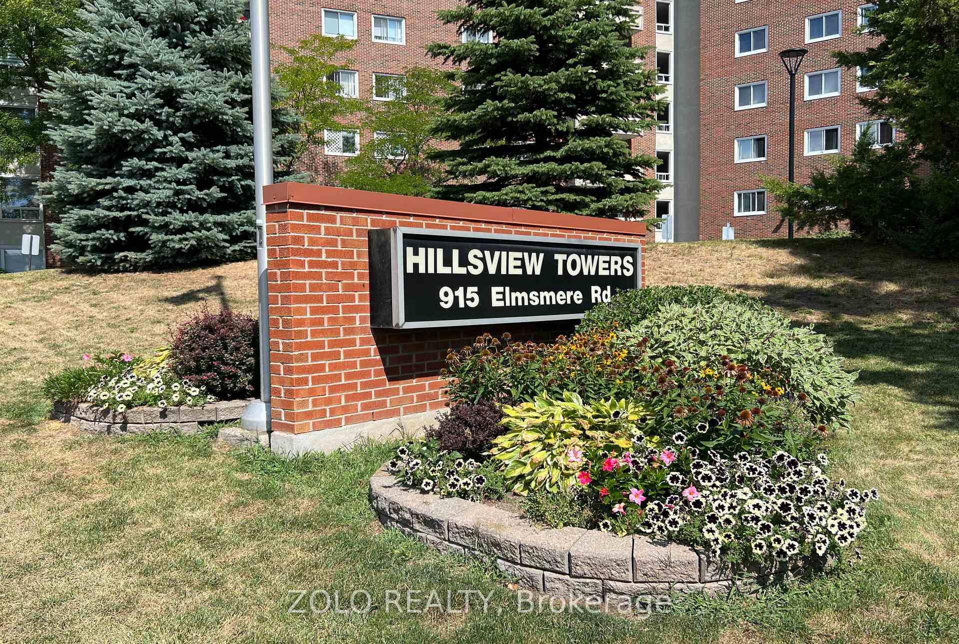 Photo 2 of Unit 1011, 915 Elmsmere Road, Ottawa, Beacon Hill South — HOMEH