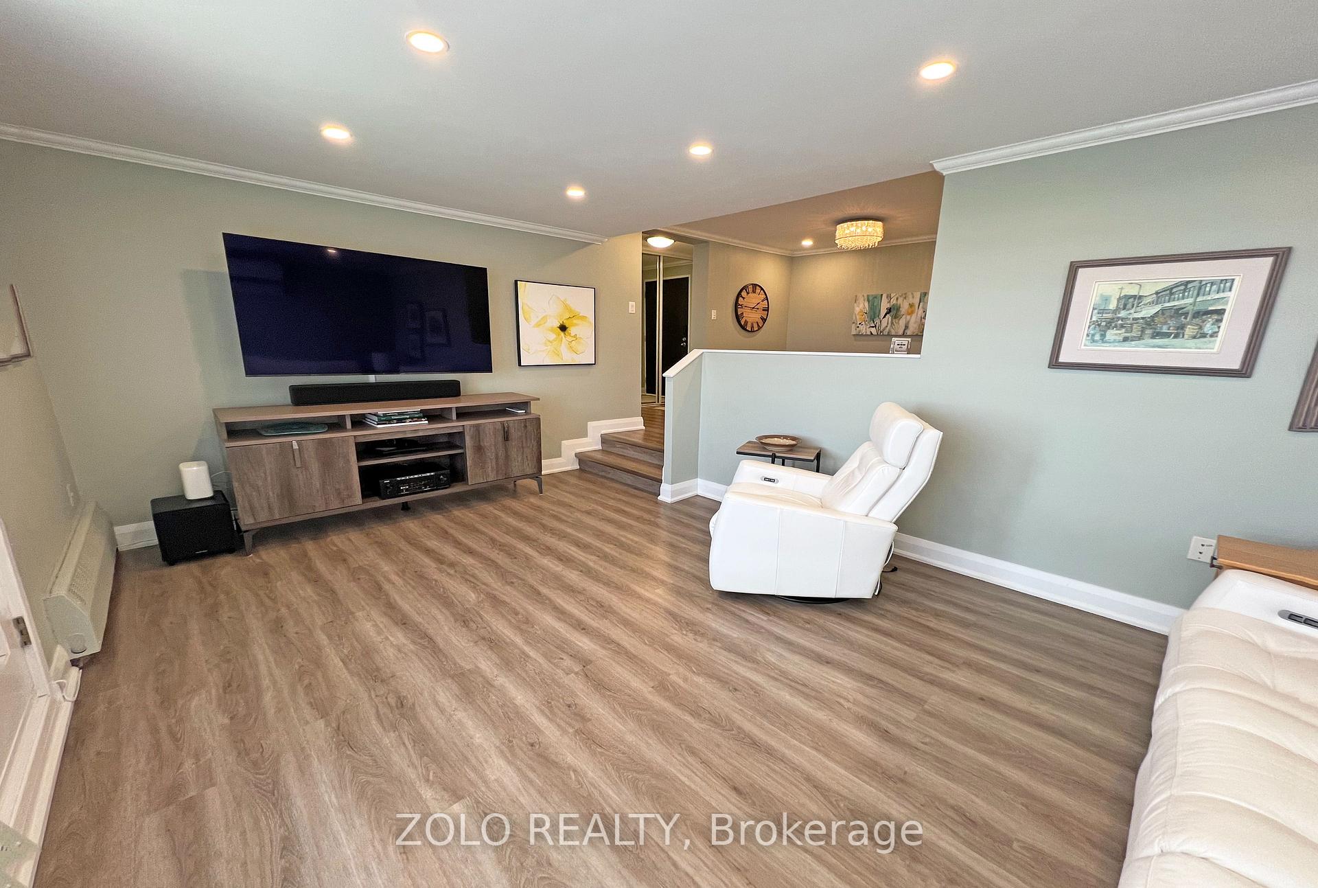 Photo 16 of Unit 1011, 915 Elmsmere Road, Ottawa, Beacon Hill South — HOMEH