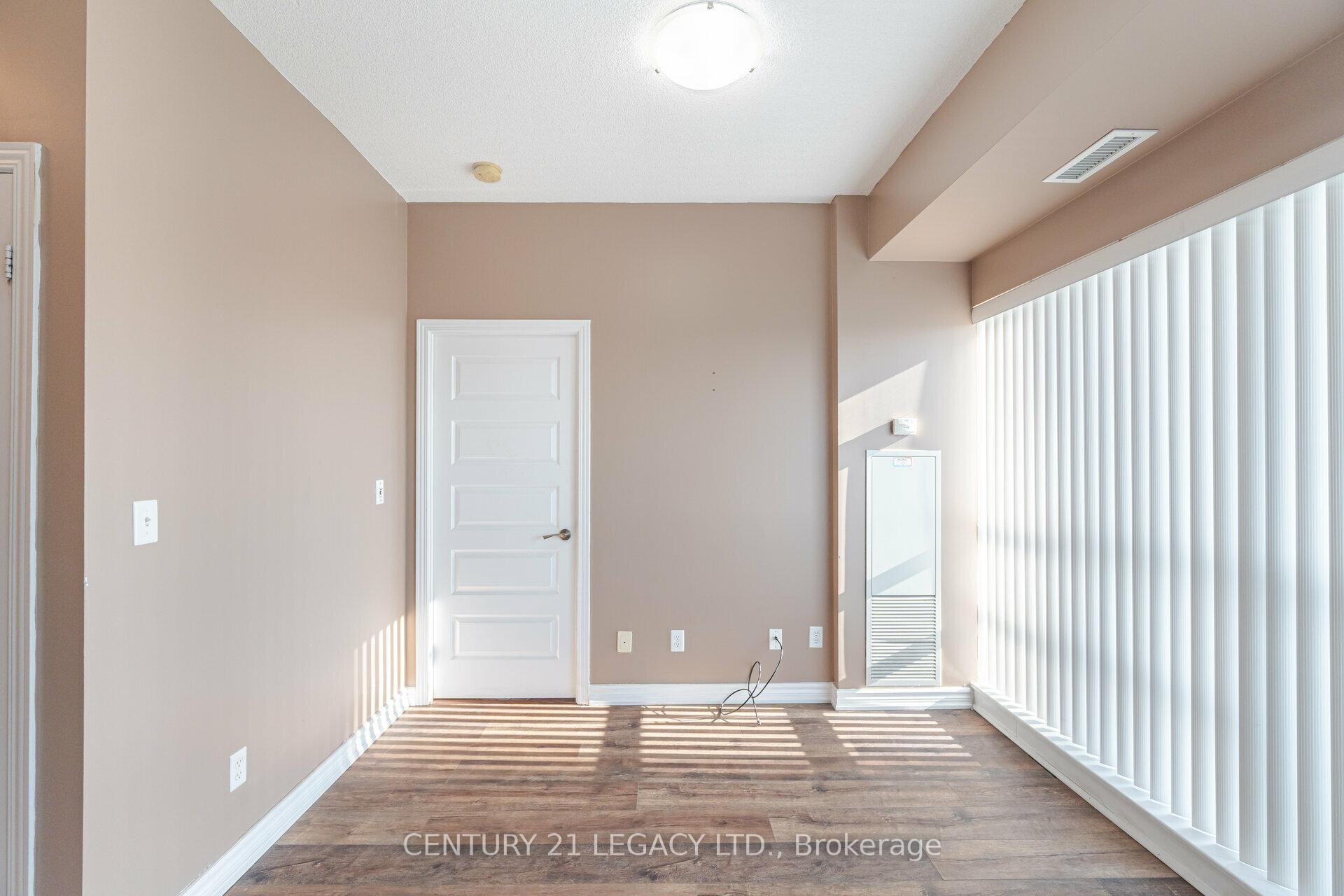 Photo 16 of Unit 1406, 215 Queen Street E, Brampton, Queen Street Corridor — HOMEH