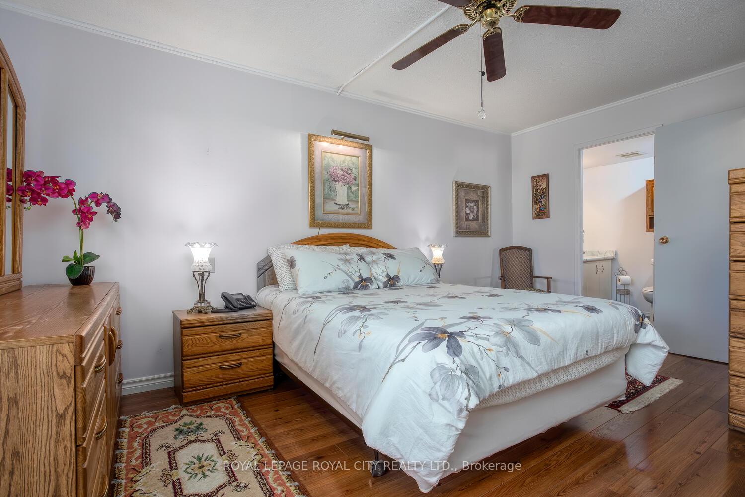 Photo 7 of Unit 708, 358 Waterloo Avenue, Guelph, Junction/Onward Willow — HOMEH