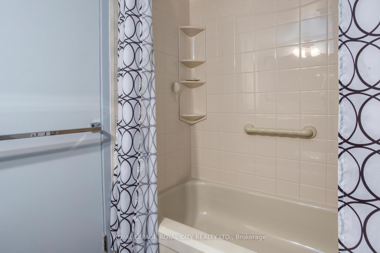 Photo 11 of Unit 708, 358 Waterloo Avenue, Guelph, Junction/Onward Willow — HOMEH