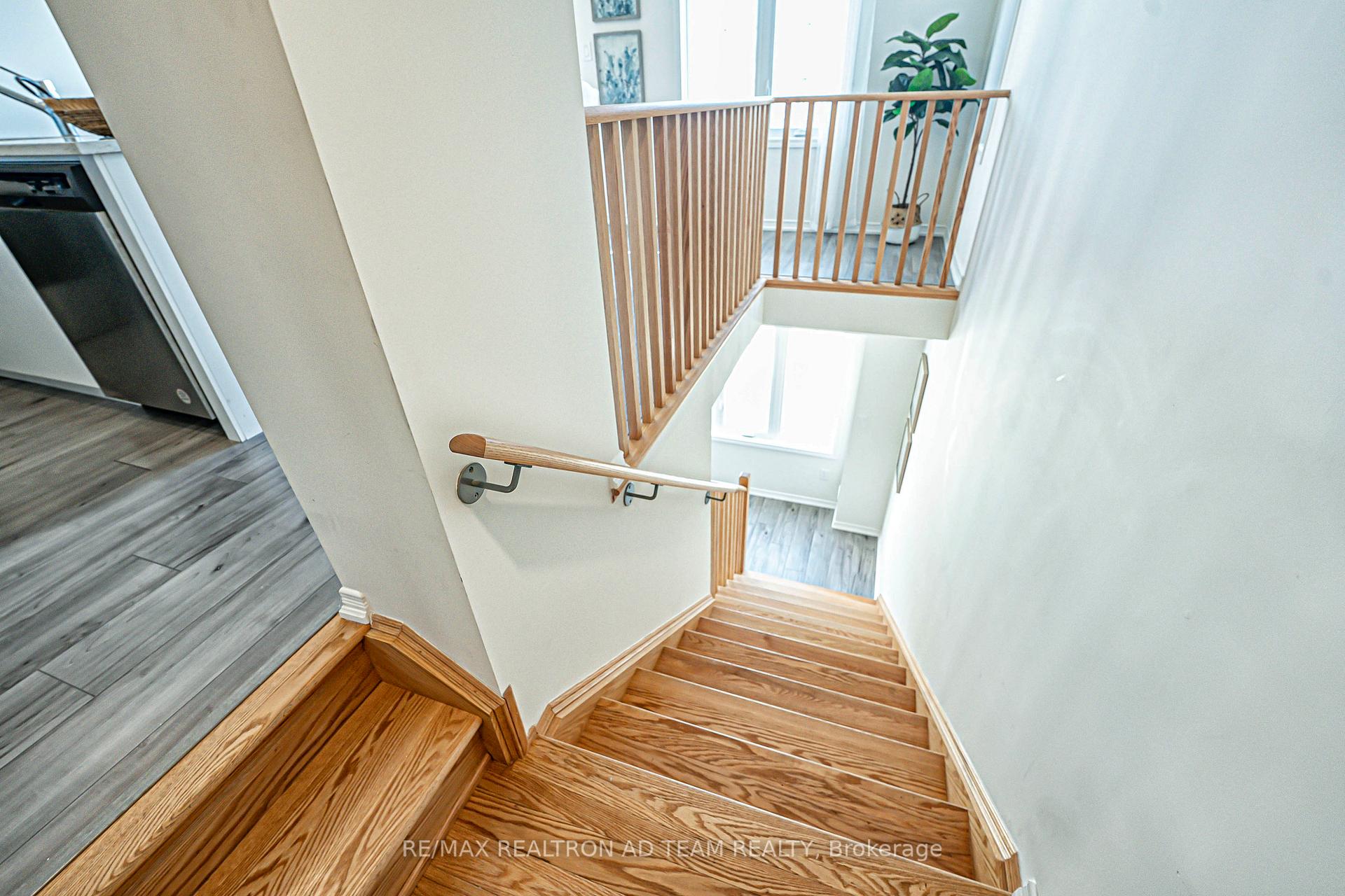 Photo 28 of 205 Royal Northern Path, Oshawa, Windfields — HOMEH
