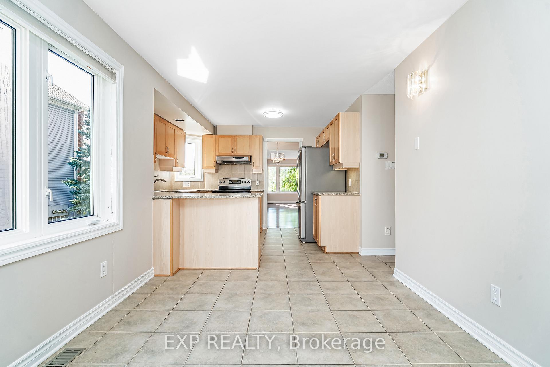 Photo 32 of Unit 5, 20 Edenvale Drive, Ottawa, Kanata - Beaverbrook — HOMEH