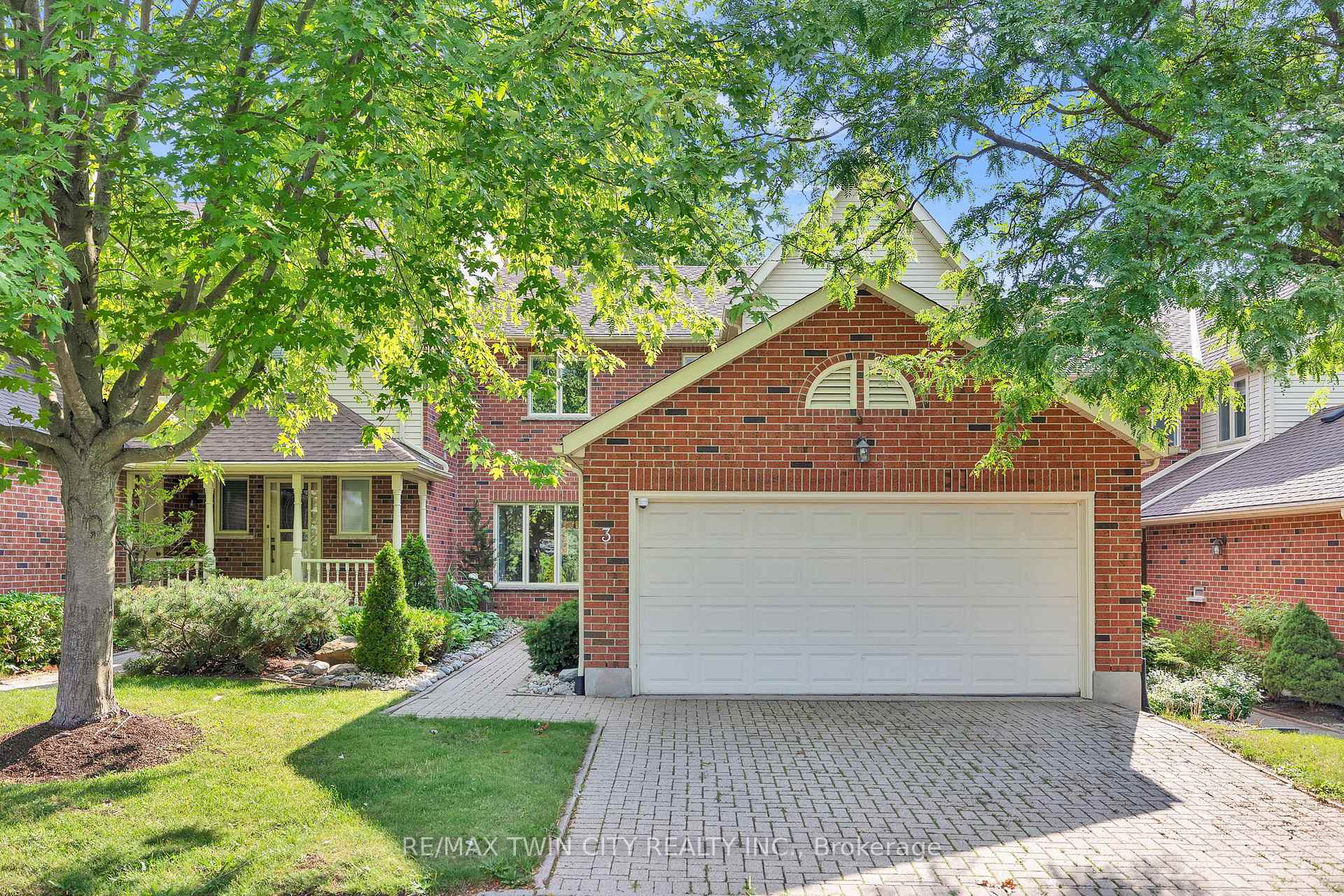 Photo 2 of Unit 3, 405 Glasgow Street, Kitchener — HOMEH
