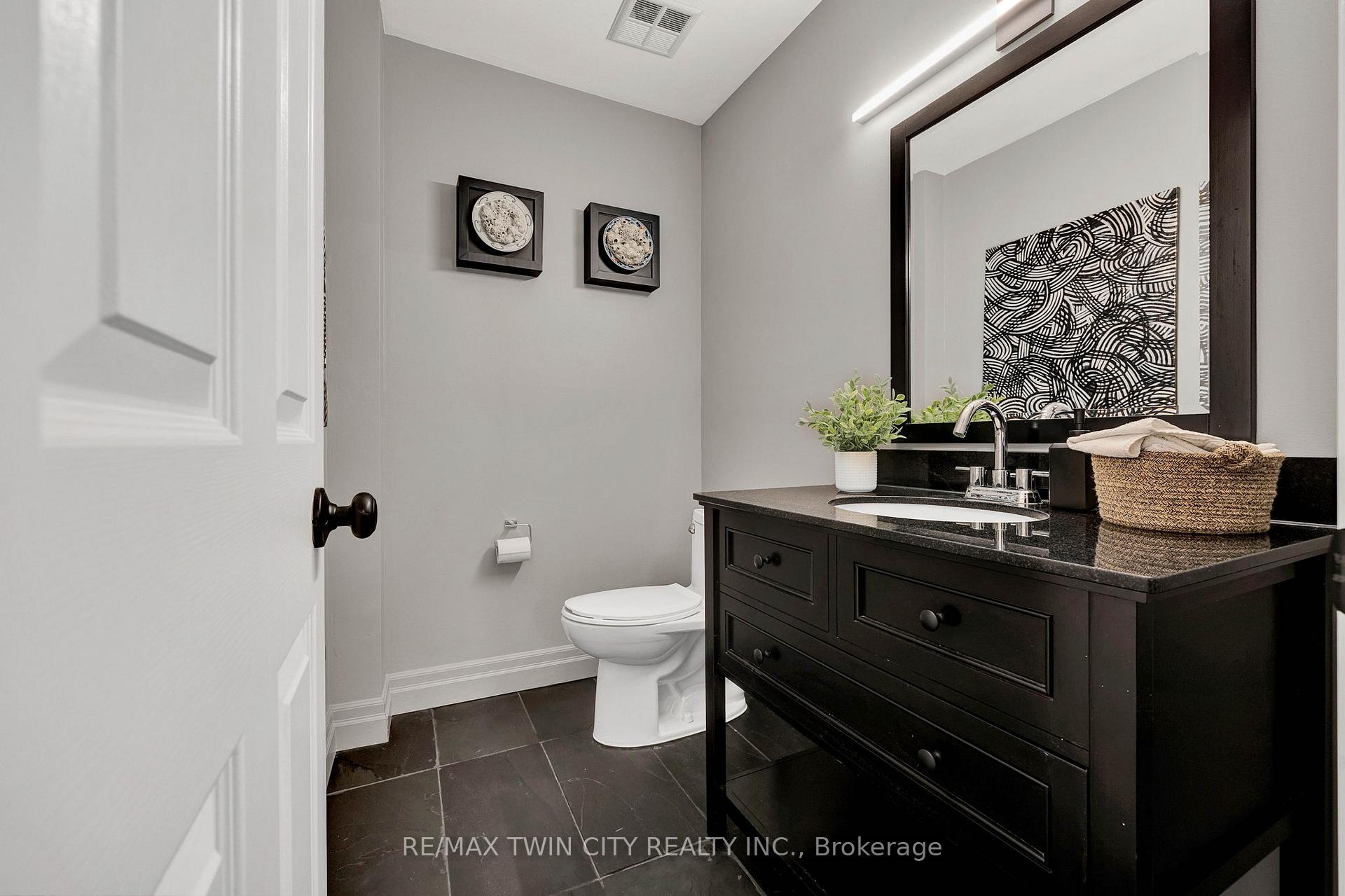 Photo 6 of Unit 3, 405 Glasgow Street, Kitchener — HOMEH
