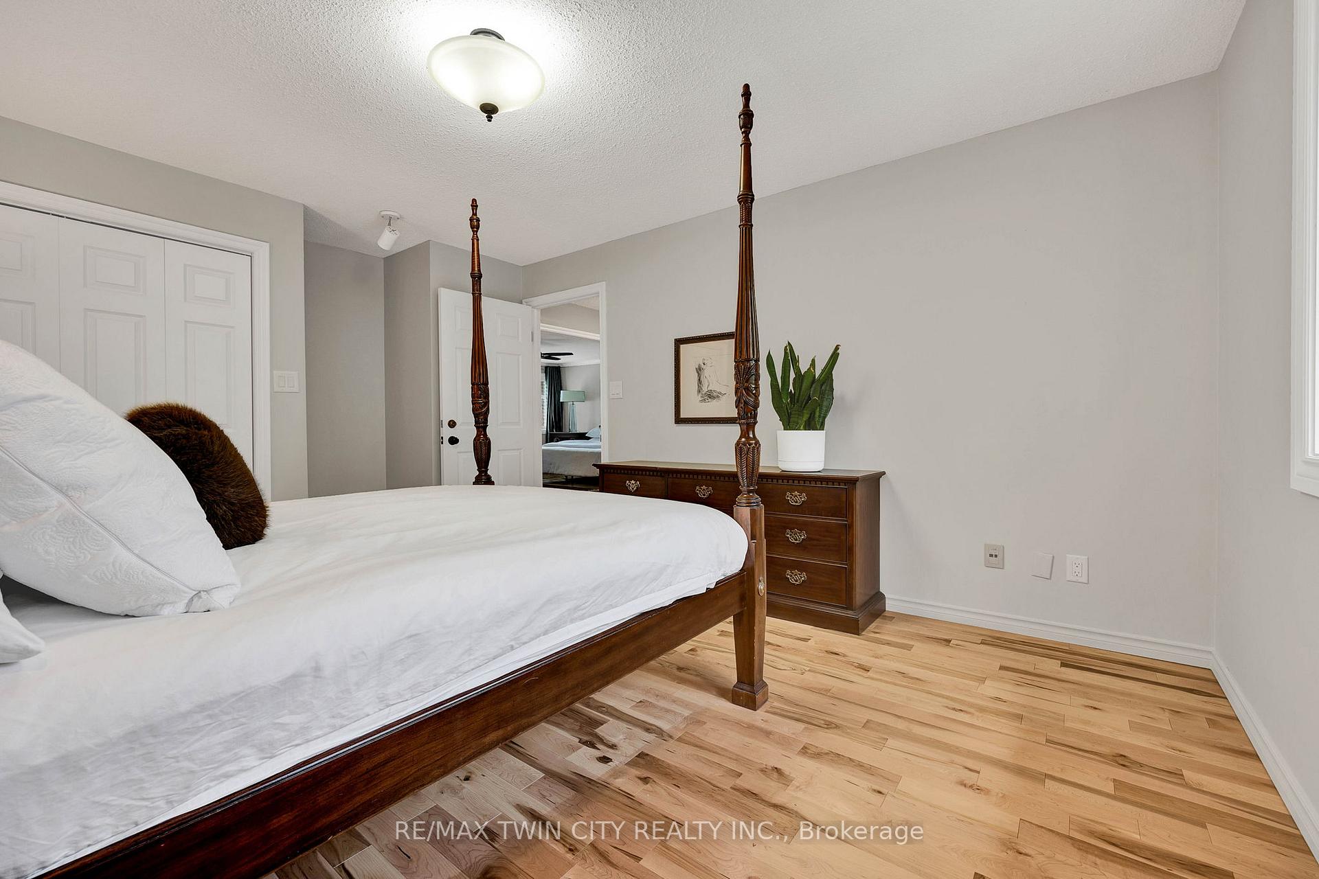 Photo 28 of Unit 3, 405 Glasgow Street, Kitchener — HOMEH