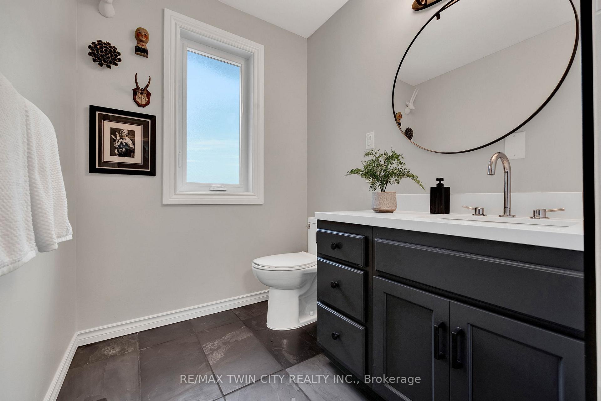 Photo 37 of Unit 3, 405 Glasgow Street, Kitchener — HOMEH