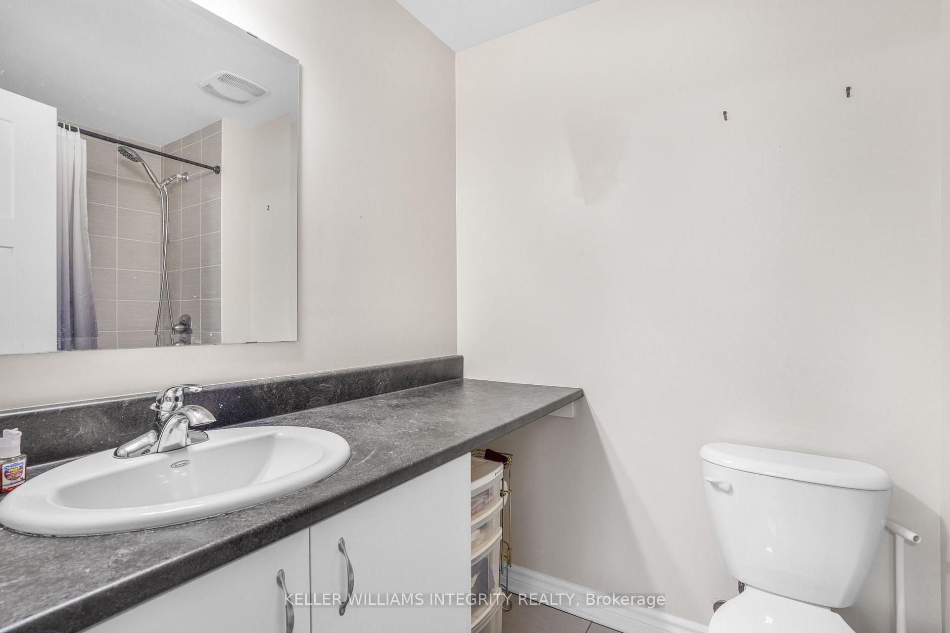Photo 6 of Unit 18, 176 Den Haag Drive, Ottawa, Carson Meadows — HOMEH