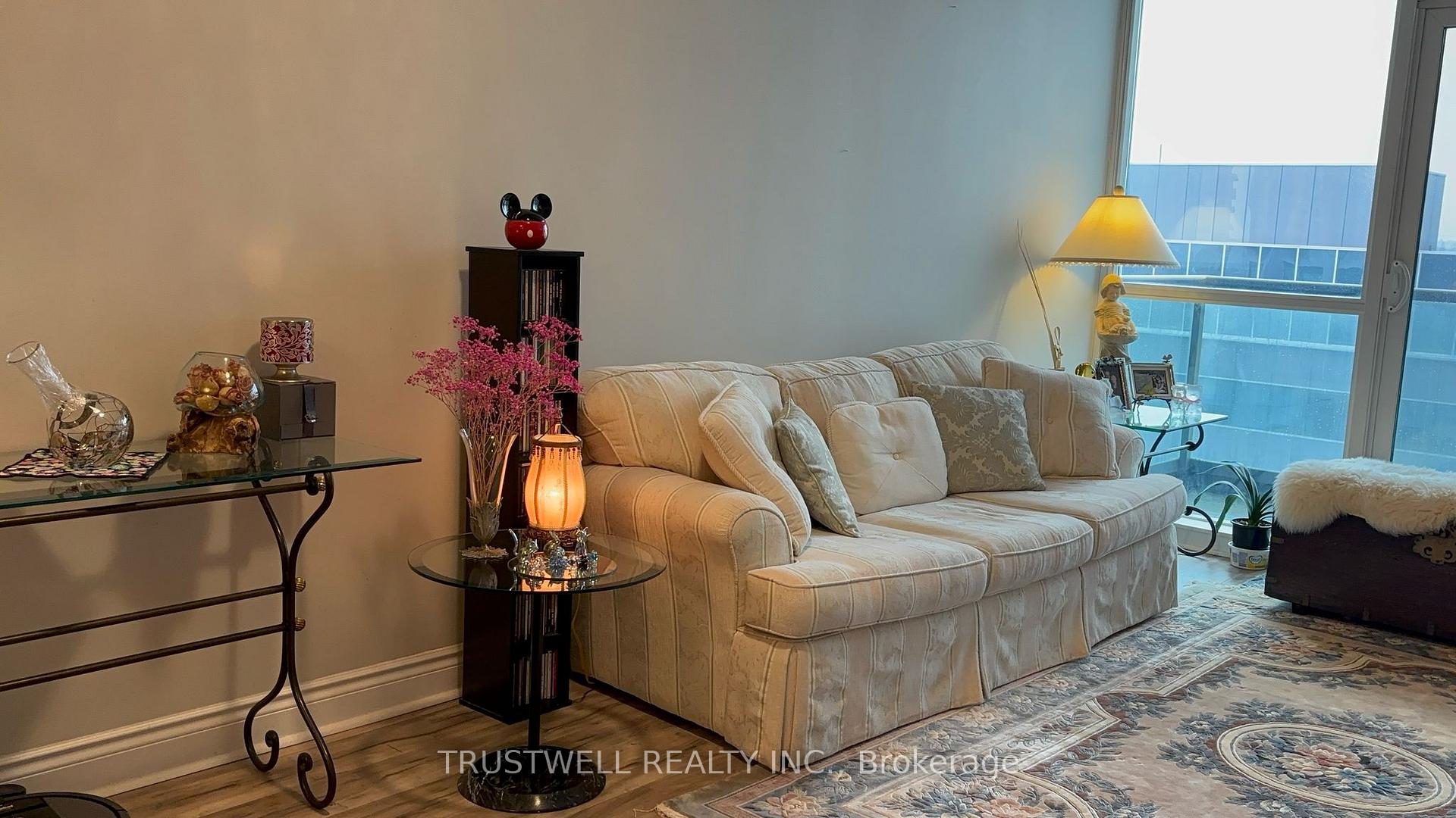 Photo 18 of Unit 912, 32 Clegg Road, Markham, Unionville — HOMEH