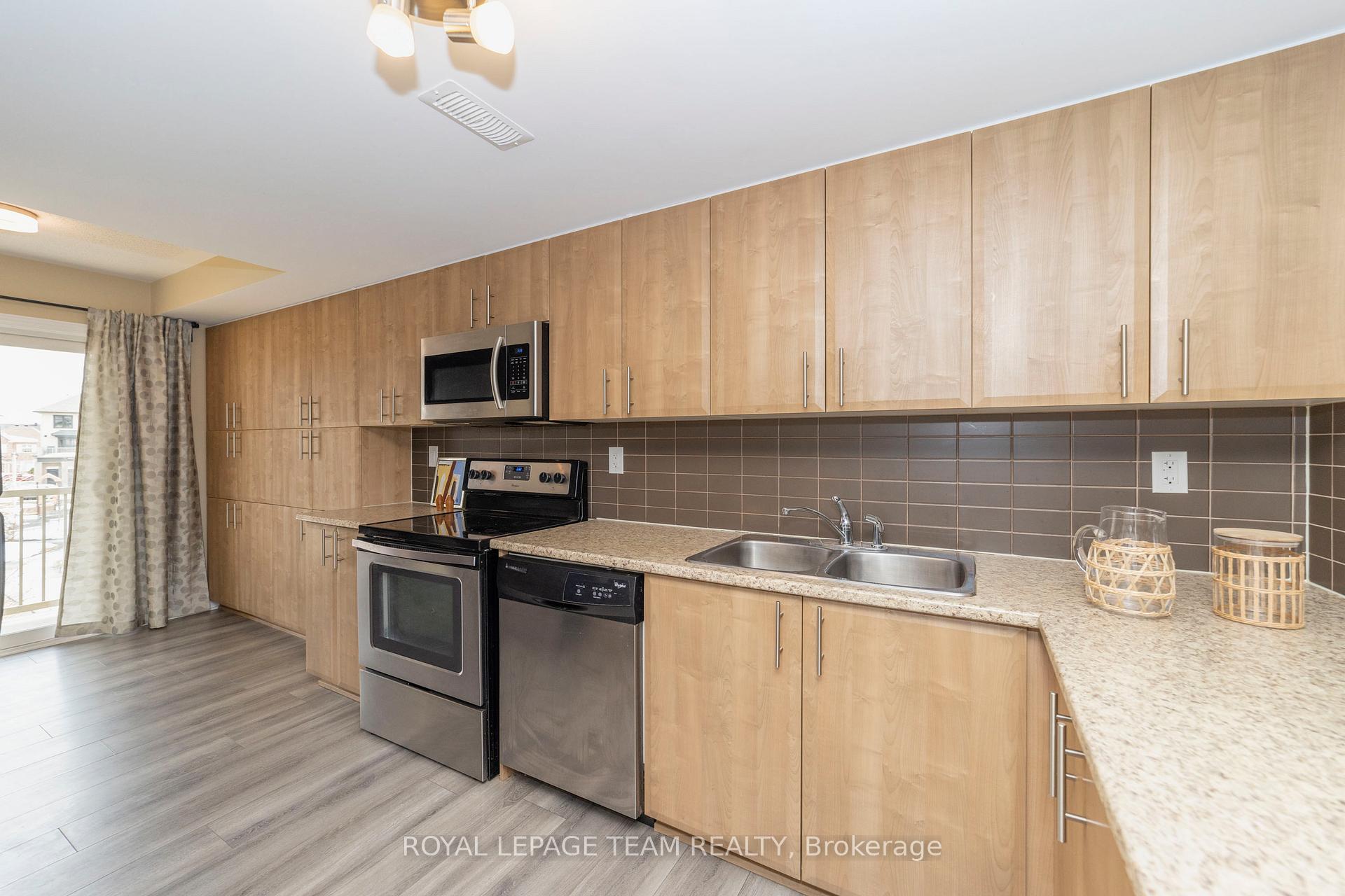 Photo 7 of Unit B, 1122 Klondike Road, Ottawa, Kanata - Morgan's Grant/South March — HOMEH