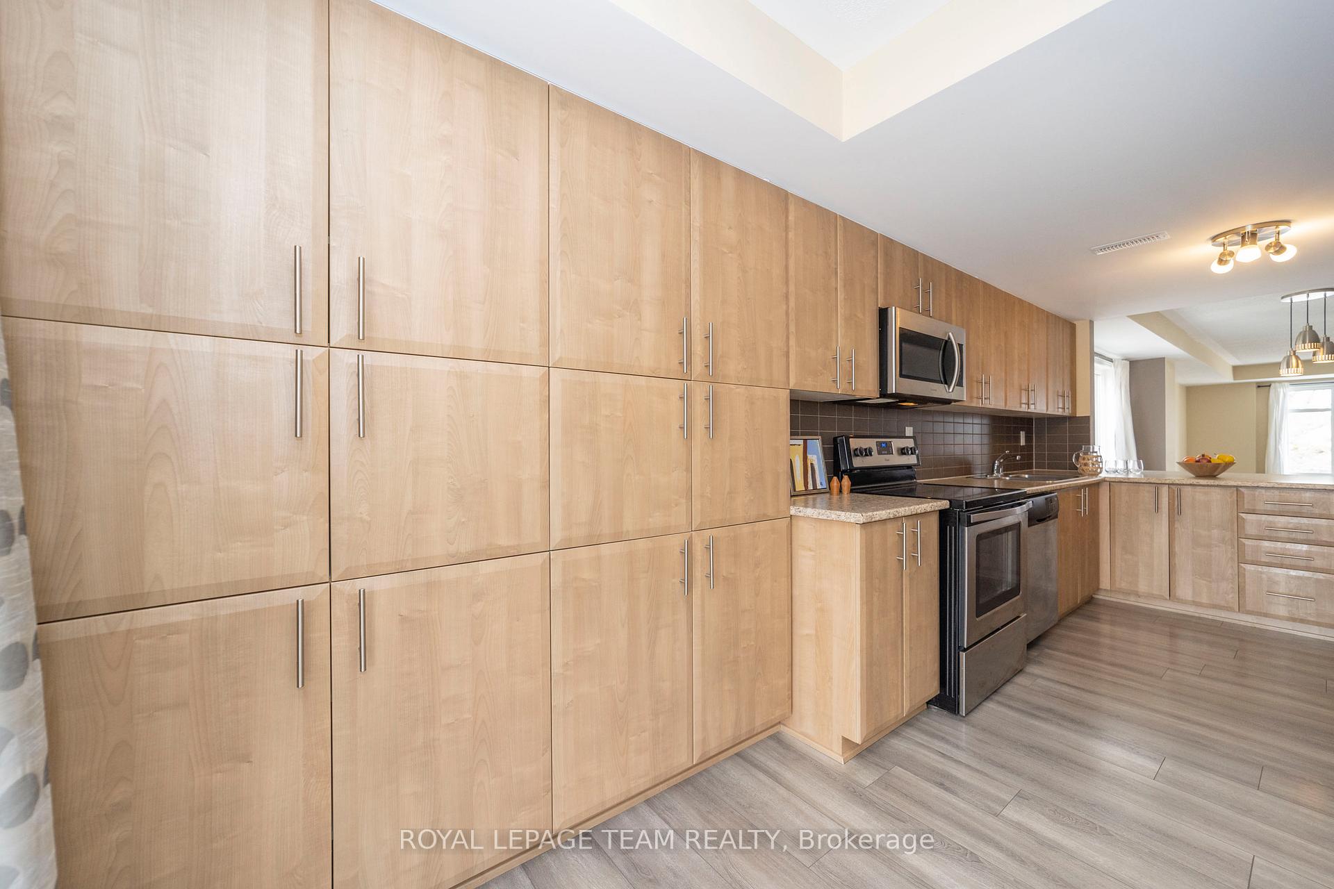 Photo 9 of Unit B, 1122 Klondike Road, Ottawa, Kanata - Morgan's Grant/South March — HOMEH