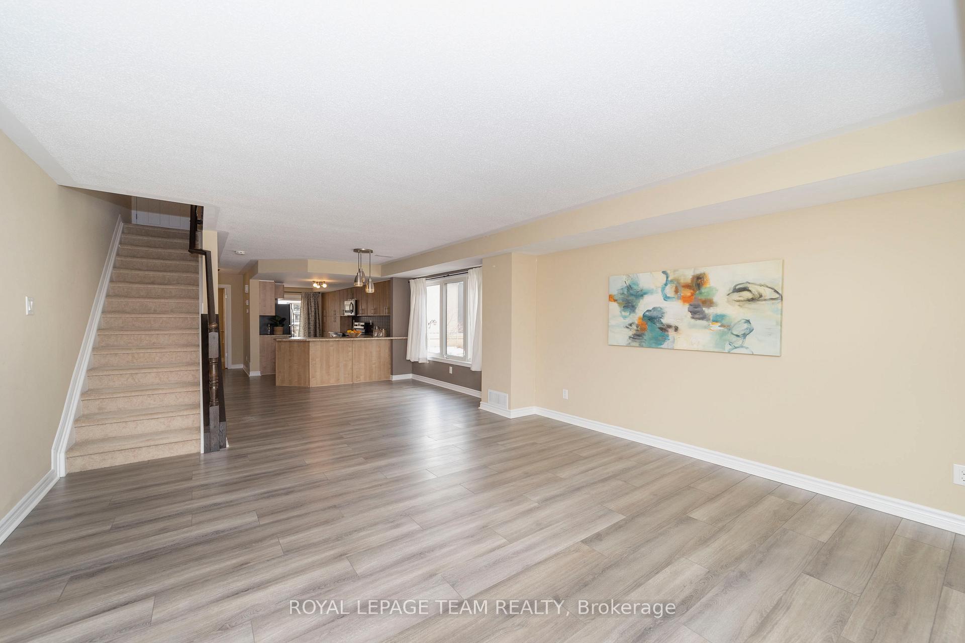 Photo 24 of Unit B, 1122 Klondike Road, Ottawa, Kanata - Morgan's Grant/South March — HOMEH