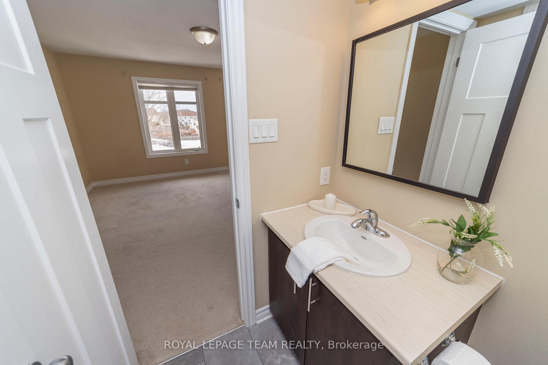 Photo 37 of Unit B, 1122 Klondike Road, Ottawa, Kanata - Morgan's Grant/South March — HOMEH