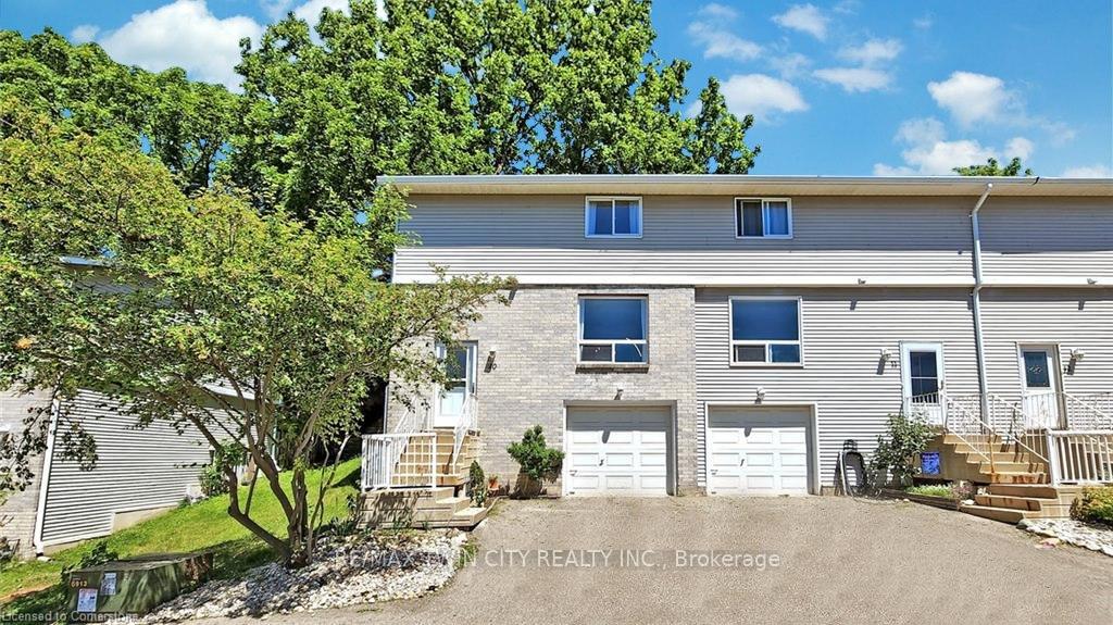 Front of Unit 10, 648 Doon Village Road