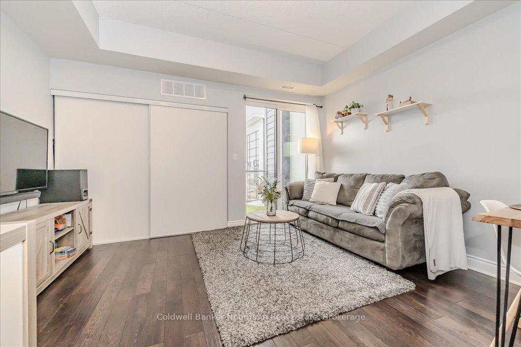 Photo 13 of Unit 417, 1280 Gordon Street S, Guelph, Kortright East — HOMEH