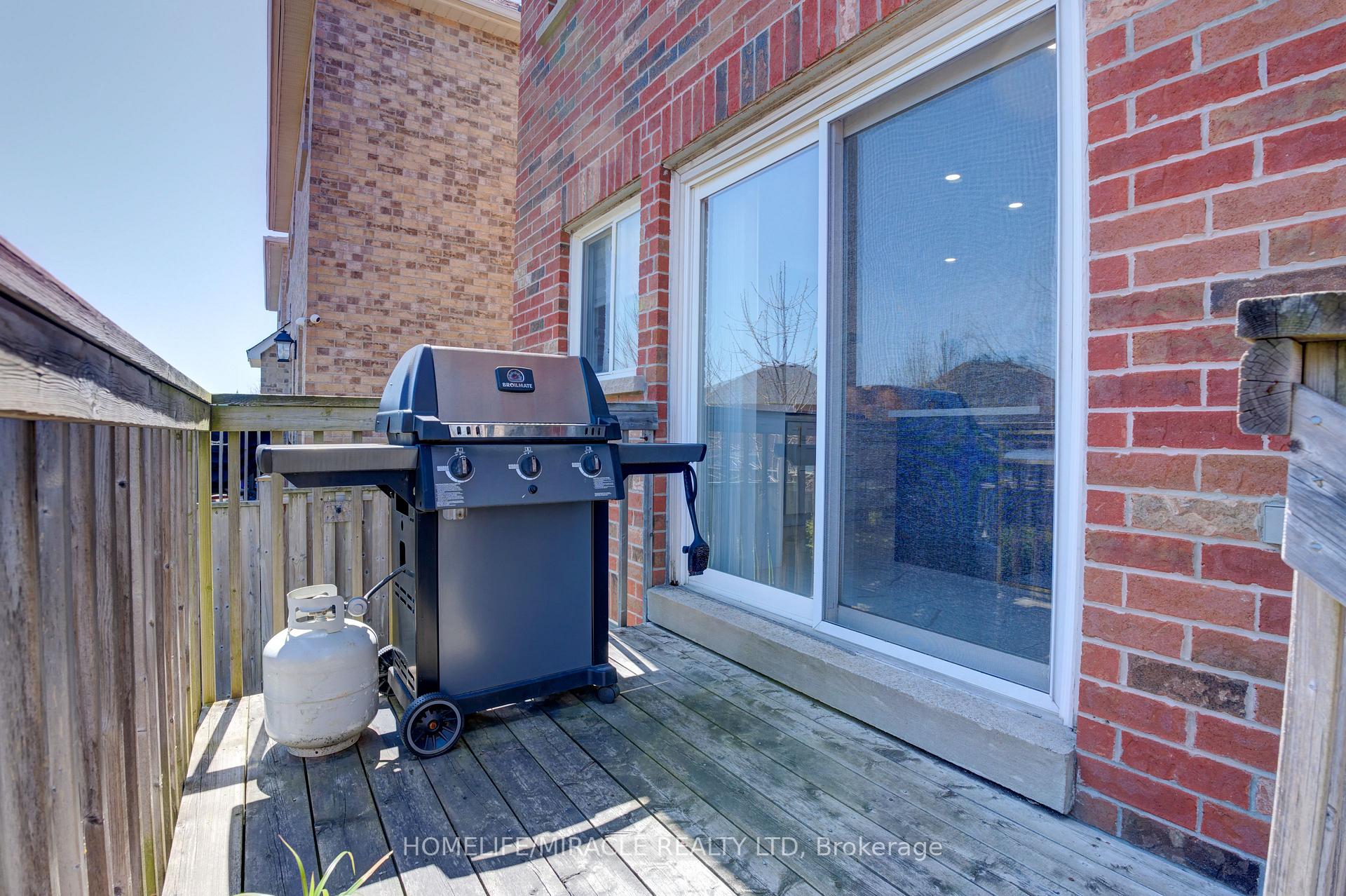 Photo 43 of 57 Hollier Drive, Ajax, Northeast Ajax — HOMEH
