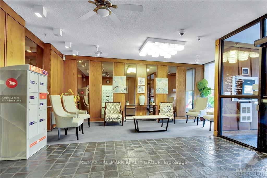 Photo 3 of Unit 907, 1285 Cahill Drive, Ottawa, South Keys — HOMEH