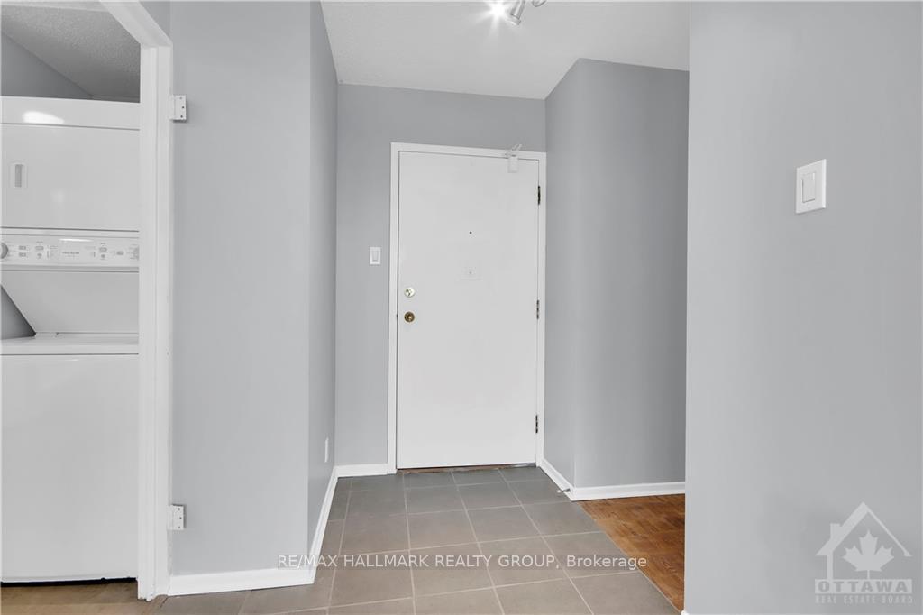 Photo 10 of Unit 907, 1285 Cahill Drive, Ottawa, South Keys — HOMEH