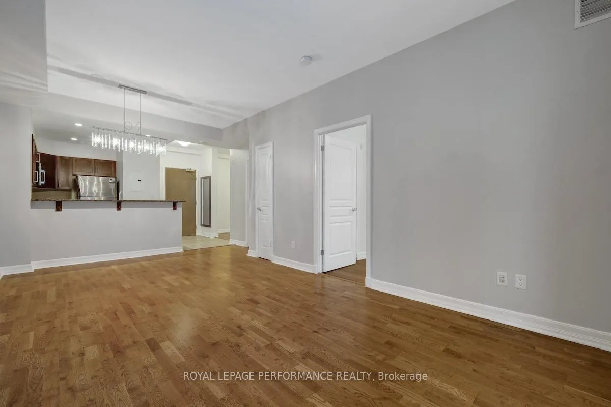 Photo 12 of Unit 107, 200 Besserer Street, Ottawa, Sandy Hill — HOMEH