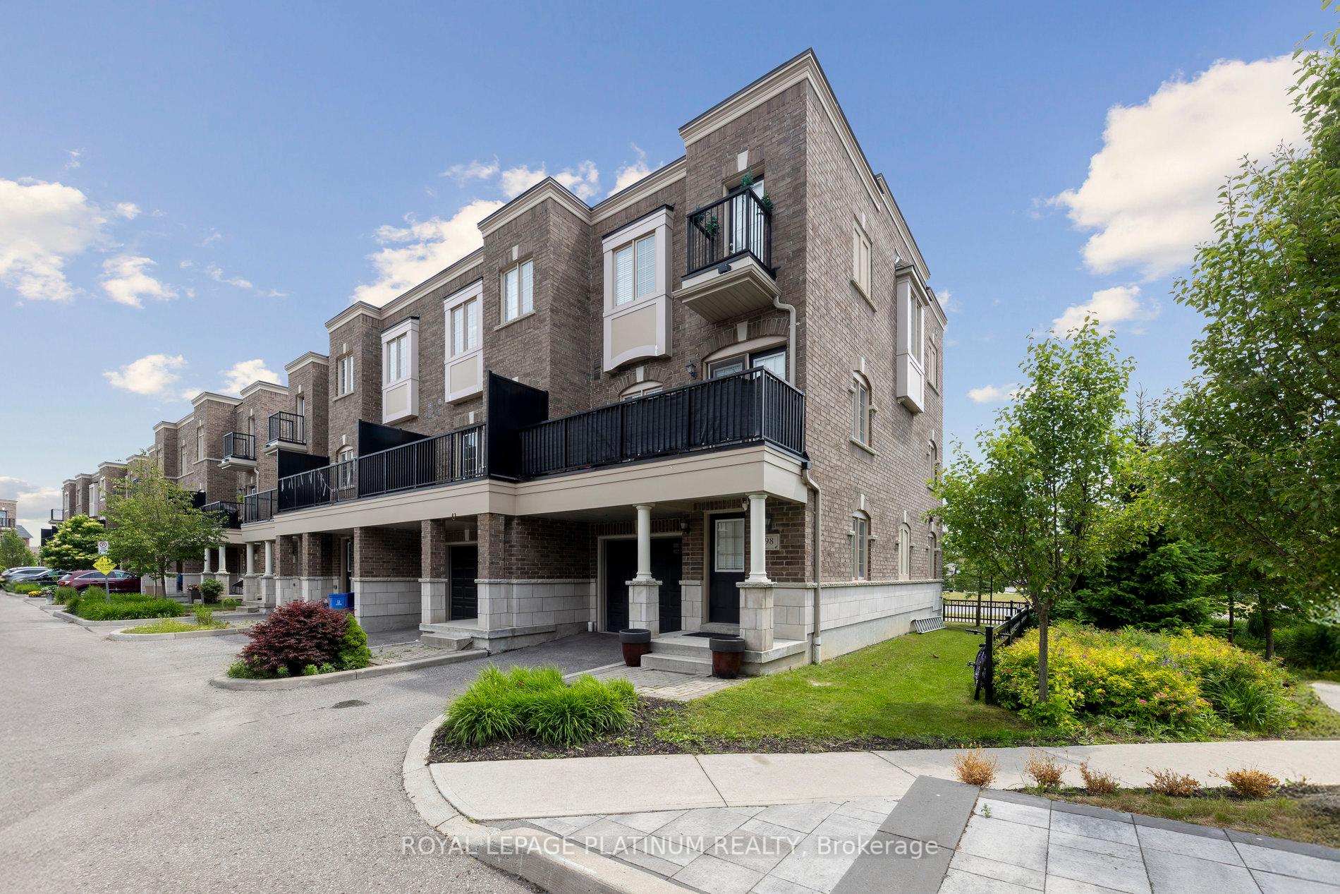 Photo 2 of 98 Ferris Square, Clarington, Courtice — HOMEH