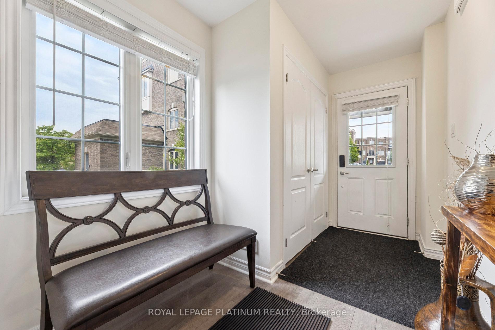 Photo 9 of 98 Ferris Square, Clarington, Courtice — HOMEH