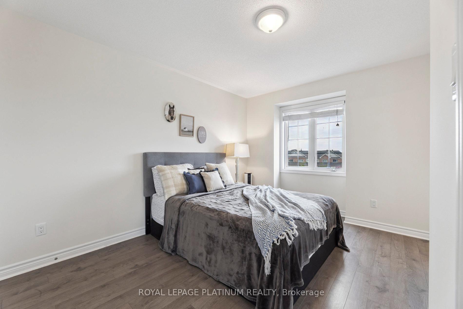 Photo 27 of 98 Ferris Square, Clarington, Courtice — HOMEH