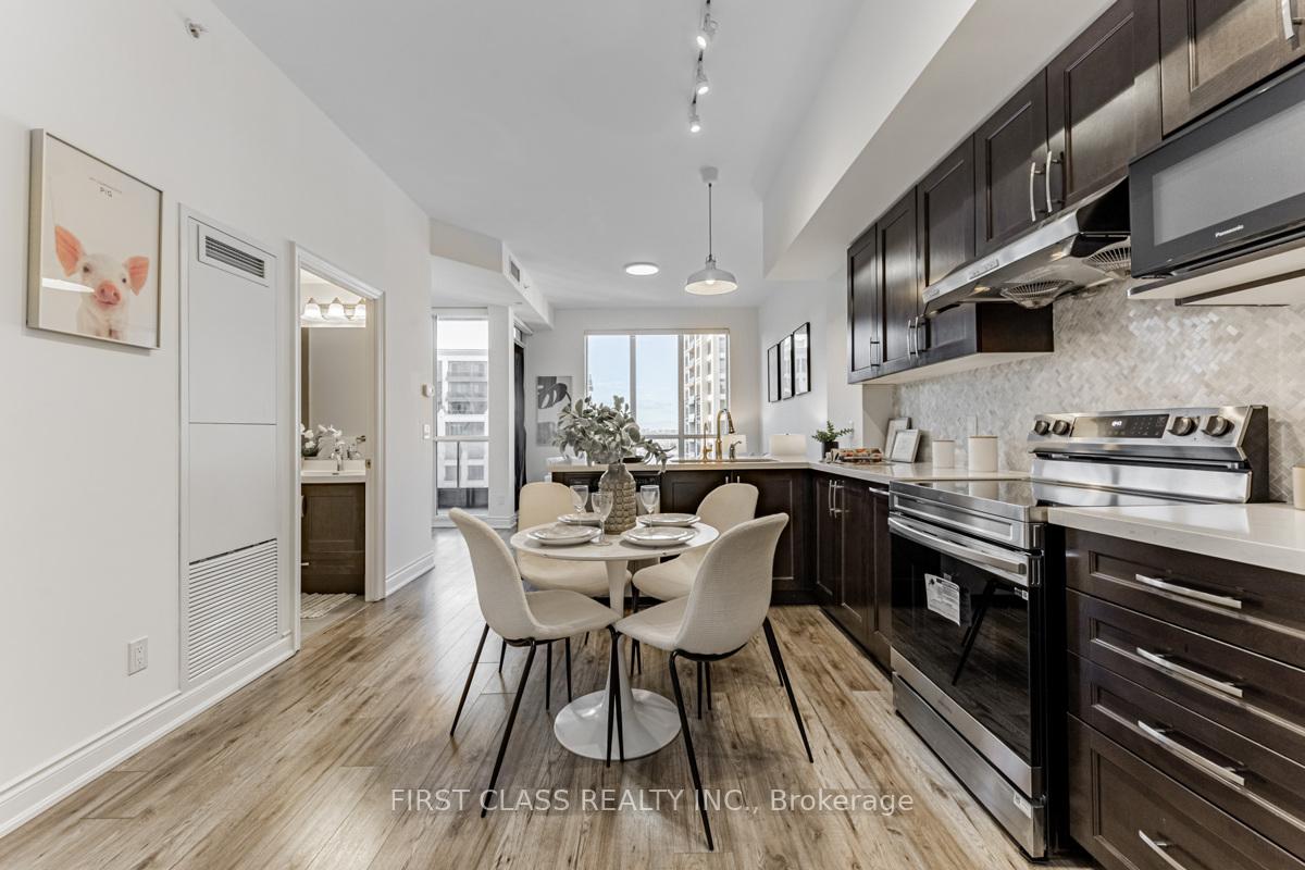Photo 2 of Unit 918, 33 Clegg Road, Markham, Unionville — HOMEH