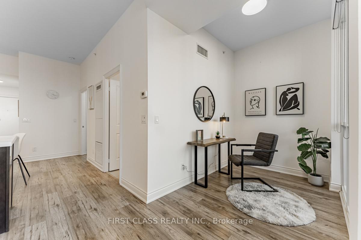 Photo 13 of Unit 918, 33 Clegg Road, Markham, Unionville — HOMEH