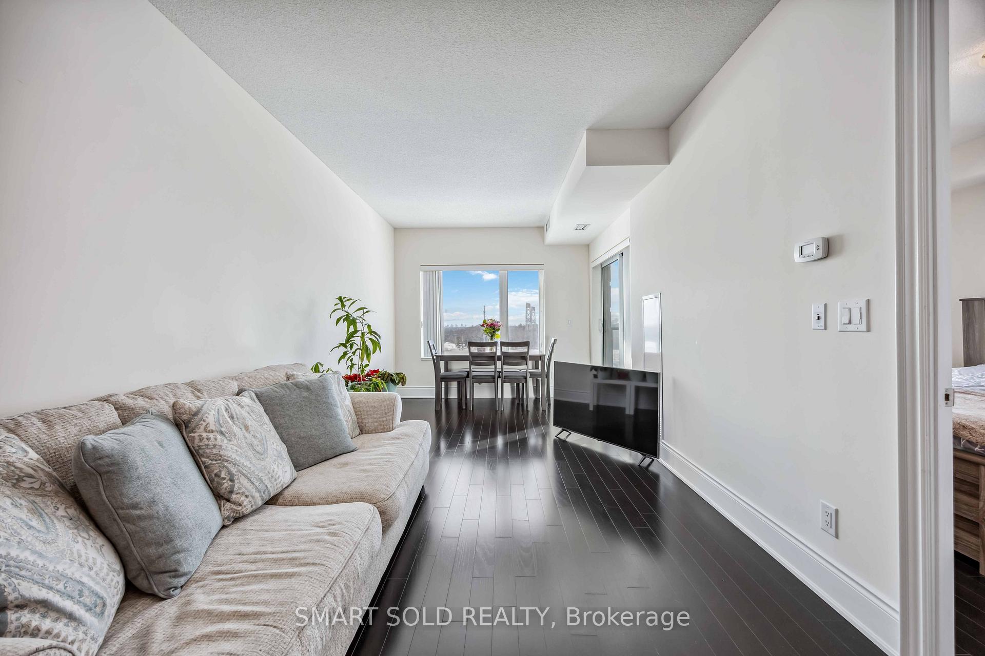 Photo 10 of Unit 1211, 273 South Park Road, Markham, Commerce Valley — HOMEH