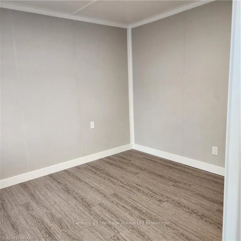 Photo 9 of Unit 18, 296 West Quarter Town Road, Brant, Brantford Twp — HOMEH
