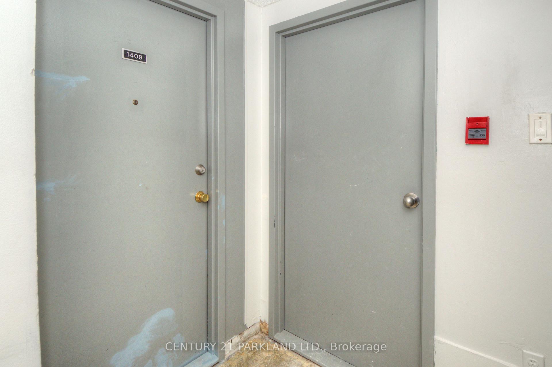 Photo 8 of Unit 1409, 10 Sunny Glenway, Toronto, Flemingdon Park — HOMEH