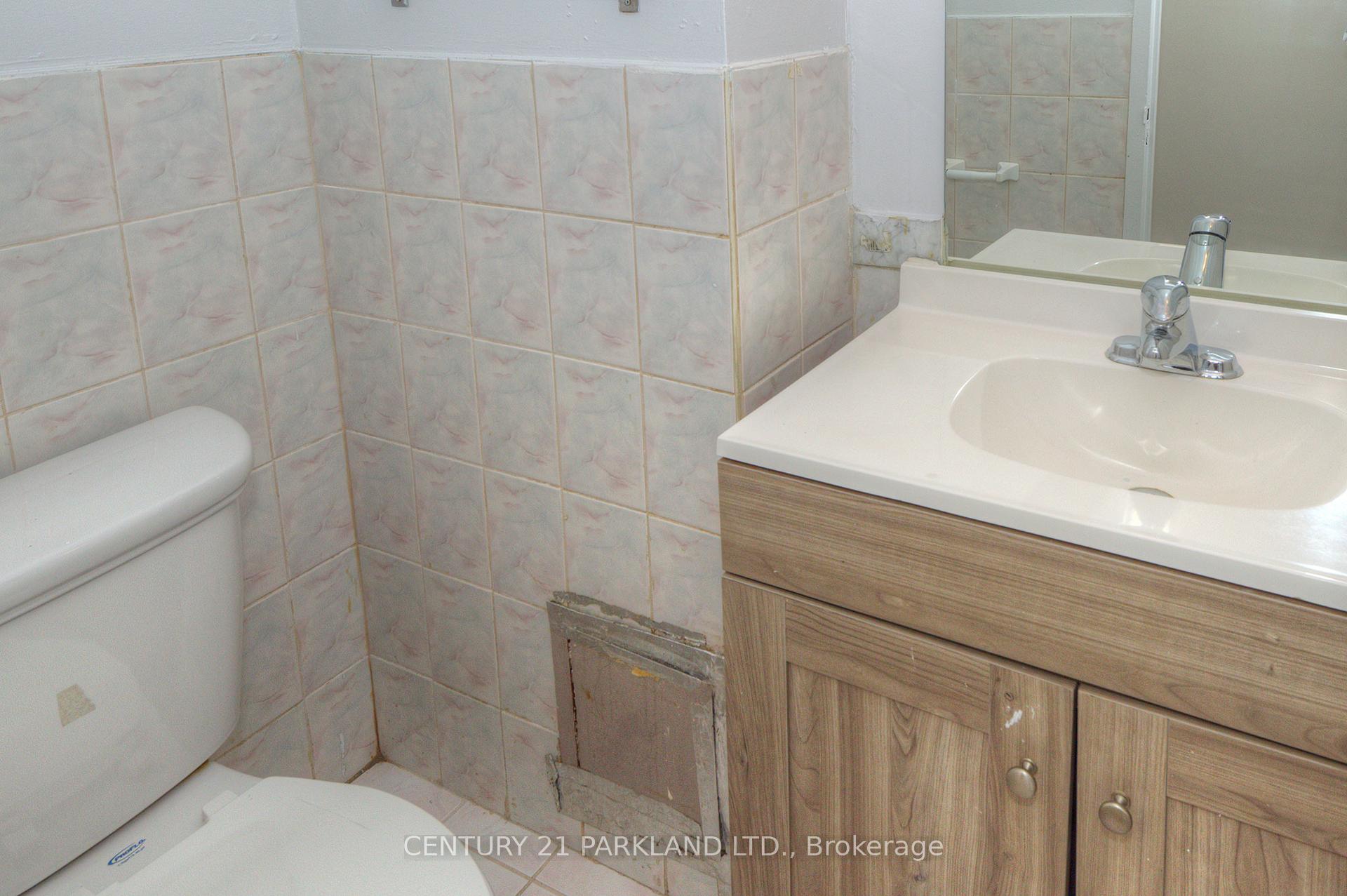 Photo 21 of Unit 1409, 10 Sunny Glenway, Toronto, Flemingdon Park — HOMEH