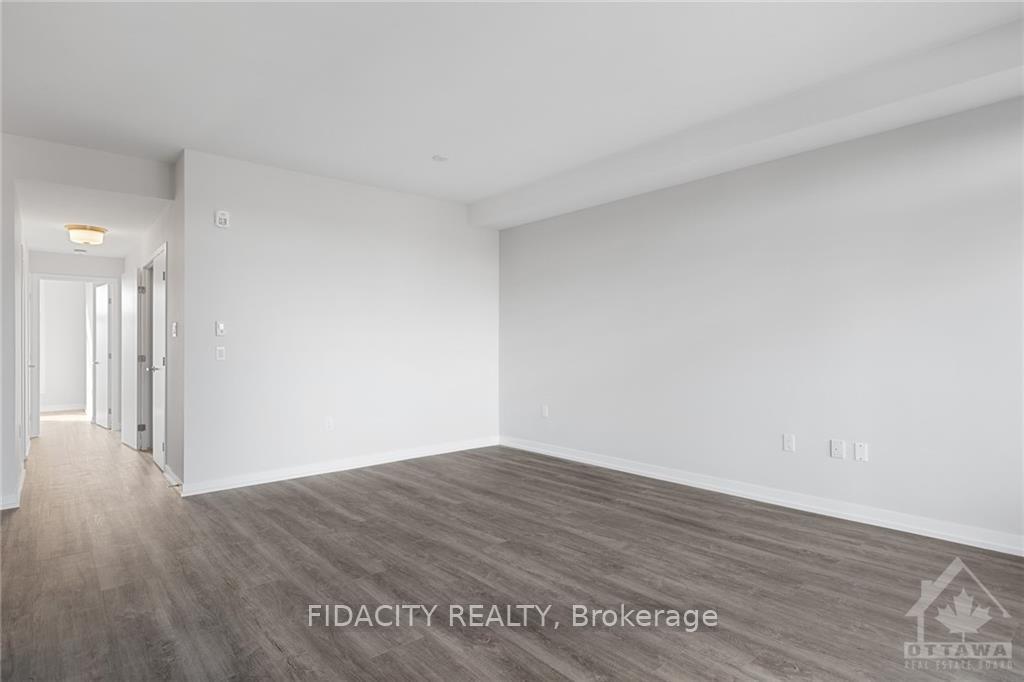 Photo 5 of Unit E, 225 Citiplace Drive E, Ottawa, Merivale Industrial Park/Citiplace — HOMEH