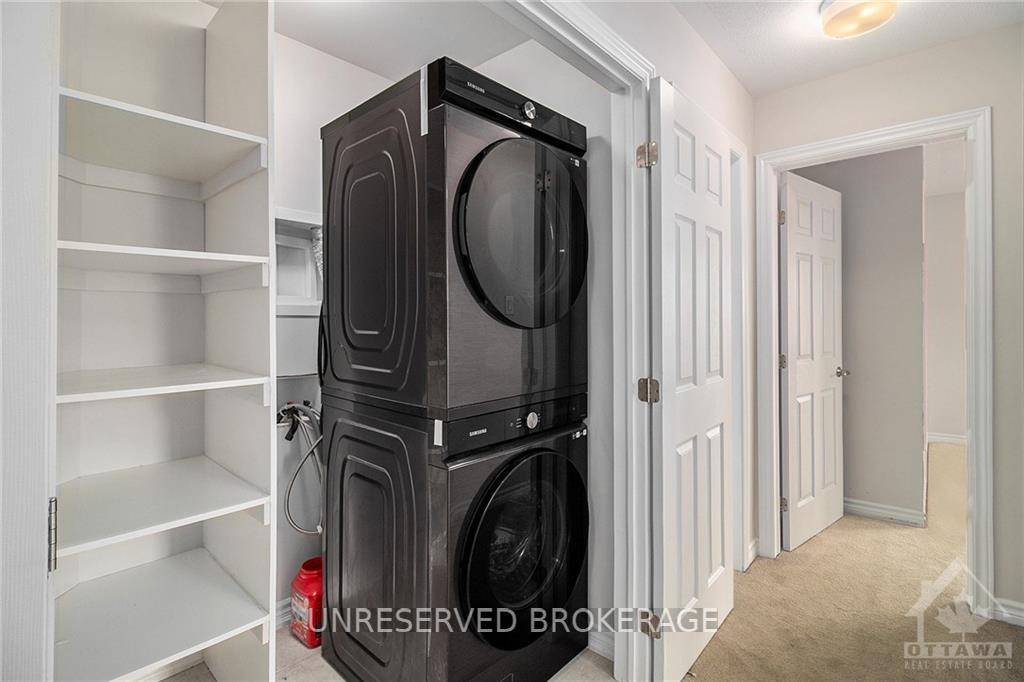 Photo 7 of 311 Aphelion Crescent, Ottawa, Barrhaven - Half Moon Bay — HOMEH
