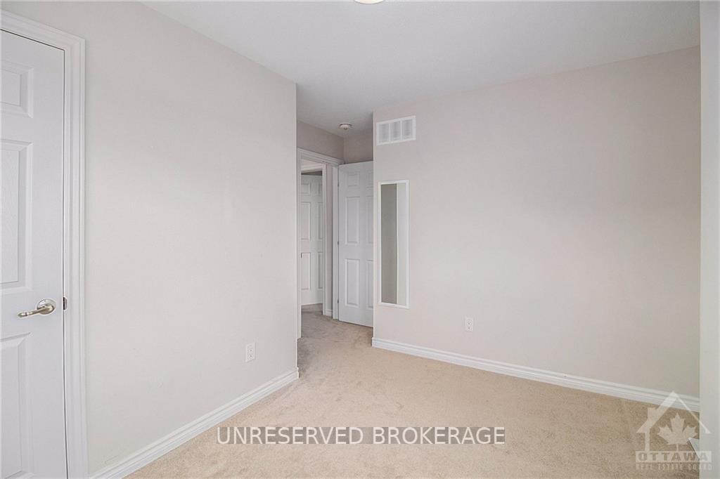 Photo 8 of 311 Aphelion Crescent, Ottawa, Barrhaven - Half Moon Bay — HOMEH