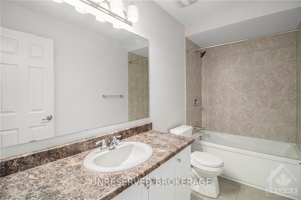 Photo 11 of 311 Aphelion Crescent, Ottawa, Barrhaven - Half Moon Bay — HOMEH