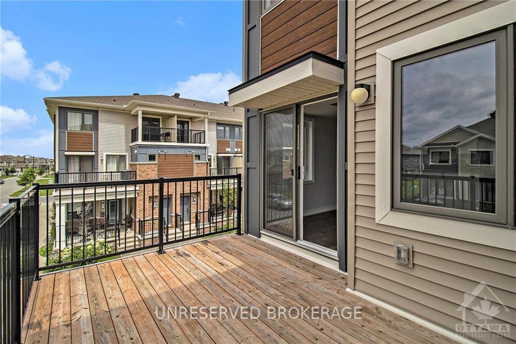 Photo 17 of 311 Aphelion Crescent, Ottawa, Barrhaven - Half Moon Bay — HOMEH
