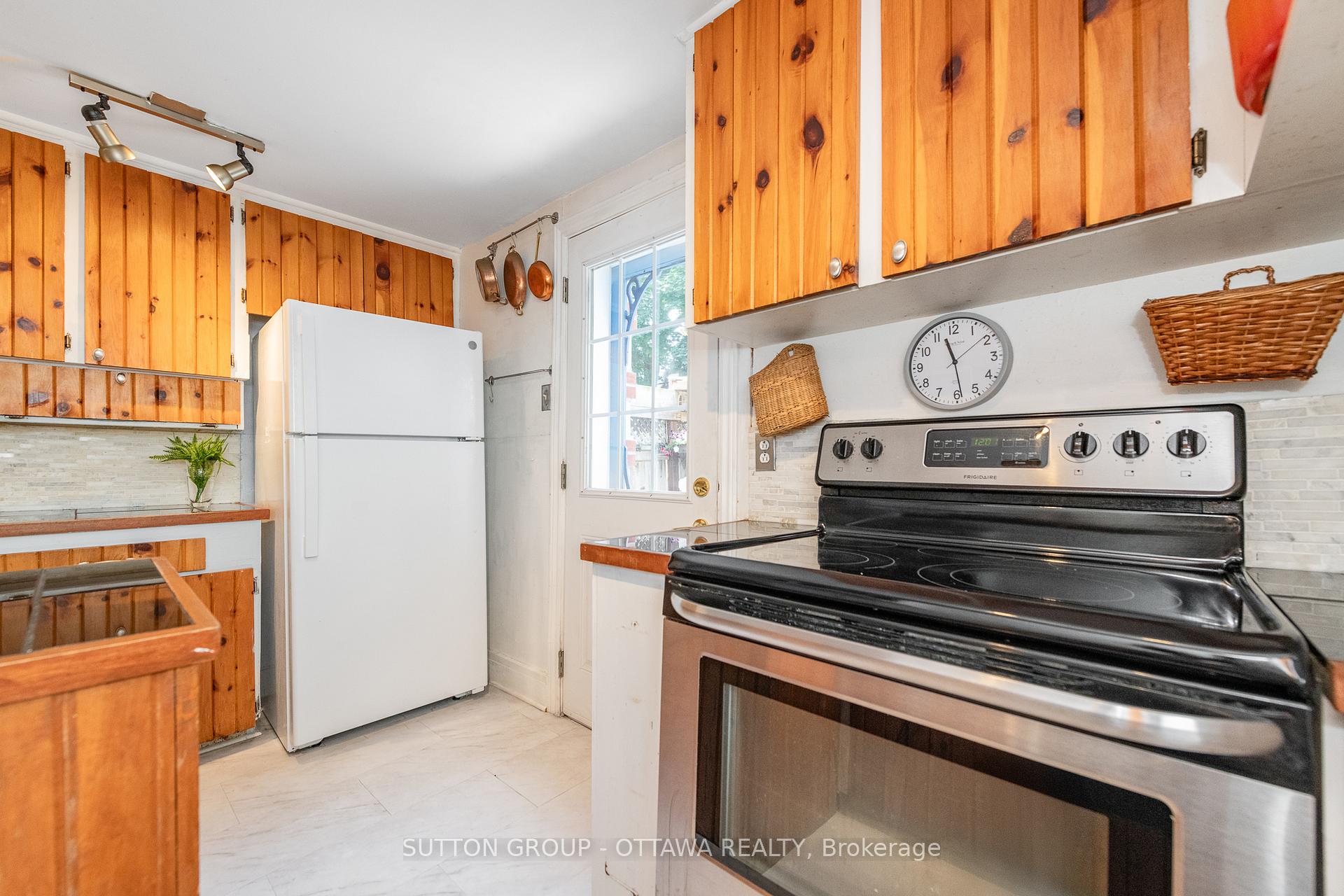 Photo 18 of 186 Mcgillivray Street, Ottawa, Ottawa East — HOMEH