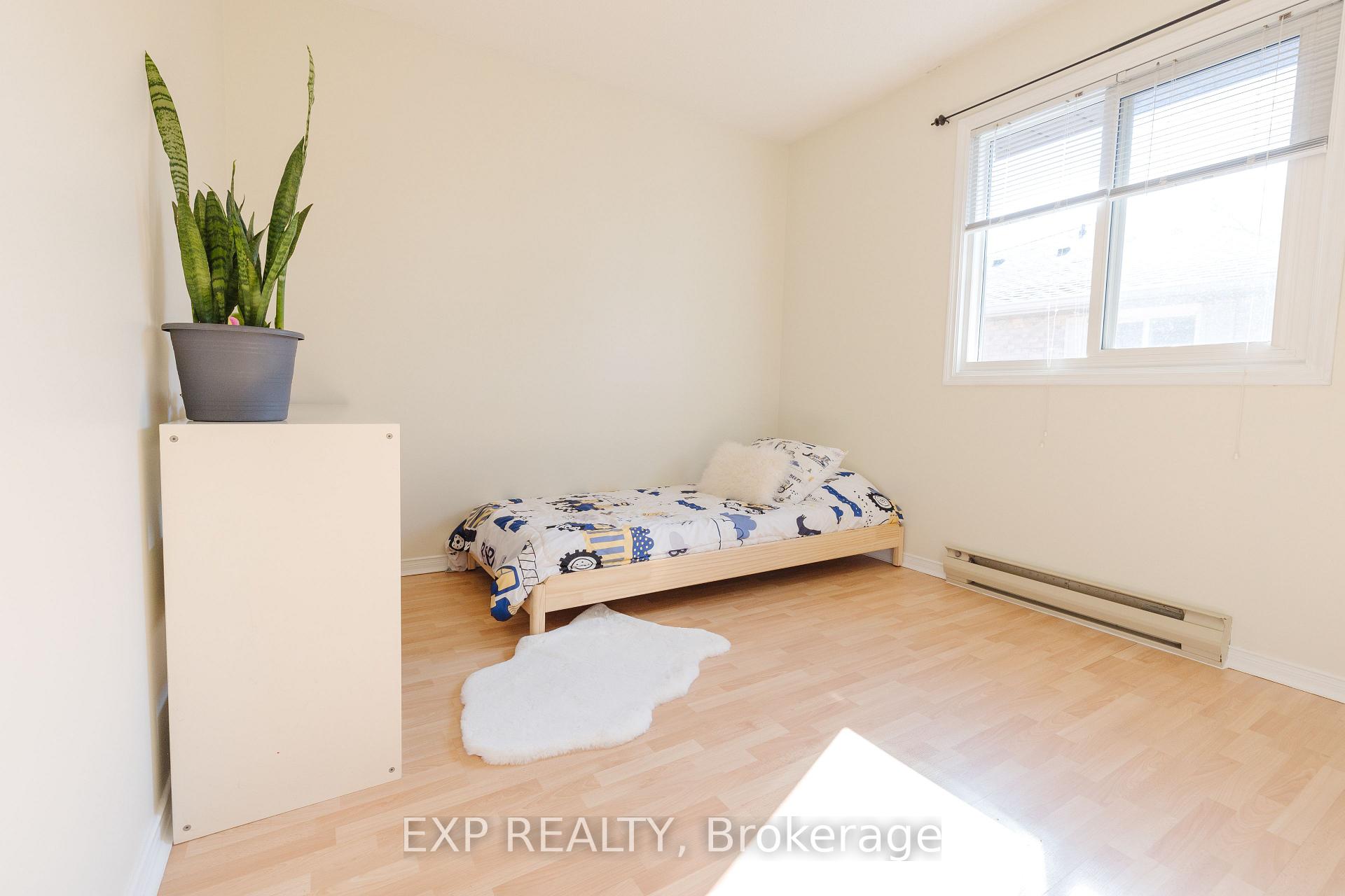 Photo 8 of Unit 10, 325 Northlake Drive, Waterloo, North Lakeshore — HOMEH