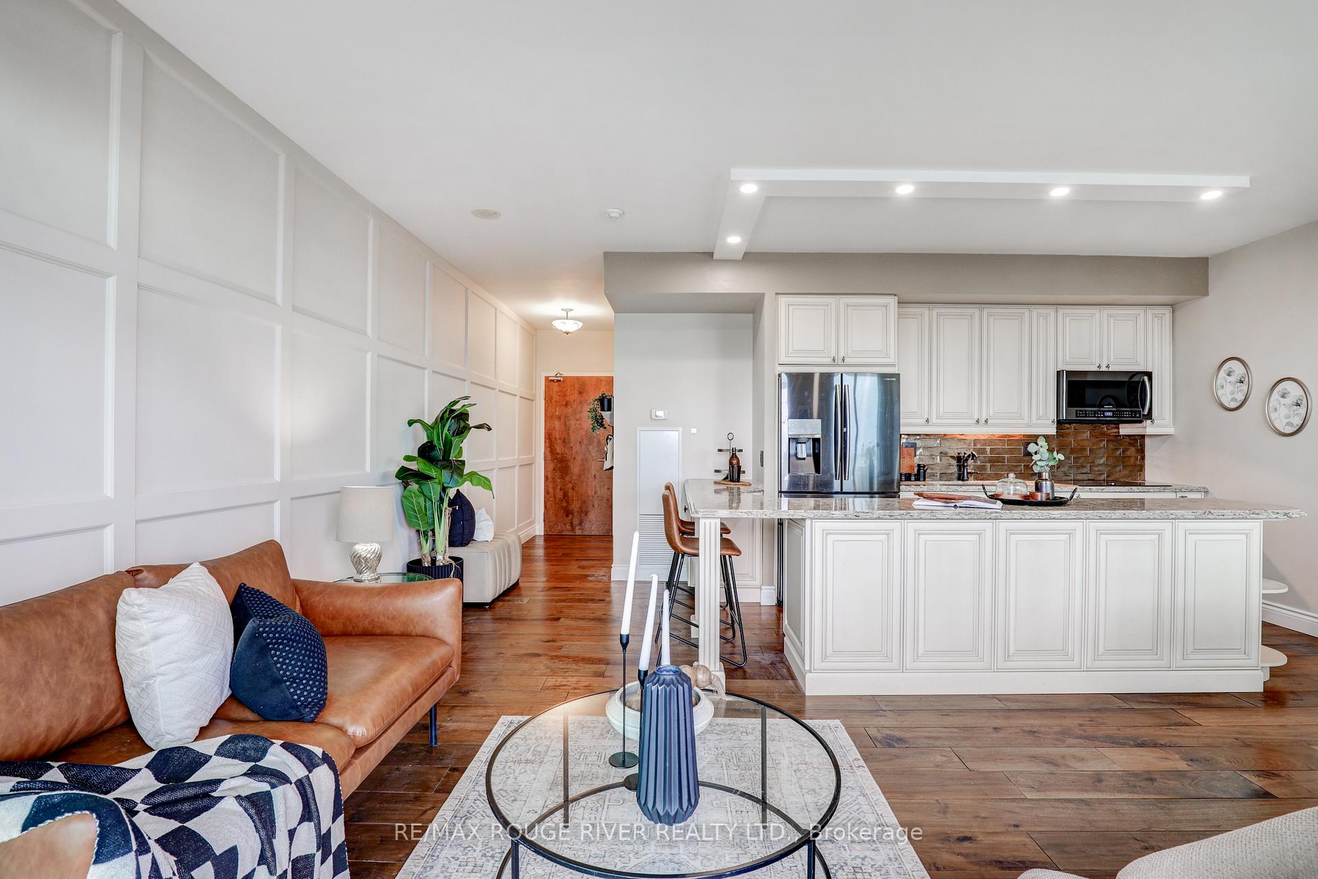 Photo 10 of Unit 1501, 1235 Bayly Street, Pickering, Bay Ridges — HOMEH