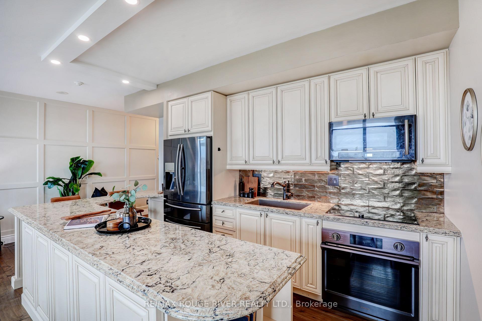 Photo 17 of Unit 1501, 1235 Bayly Street, Pickering, Bay Ridges — HOMEH