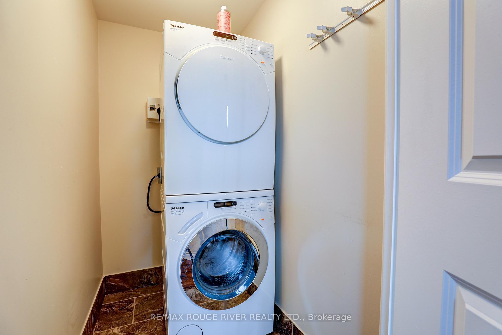 Photo 25 of Unit 1501, 1235 Bayly Street, Pickering, Bay Ridges — HOMEH
