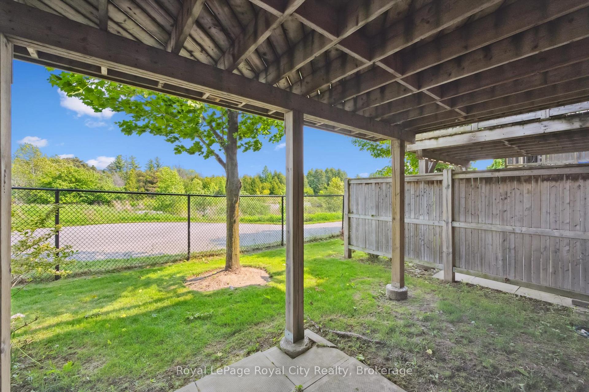 Photo 41 of Unit 17, 355 Macalister Boulevard, Guelph, Kortright East — HOMEH
