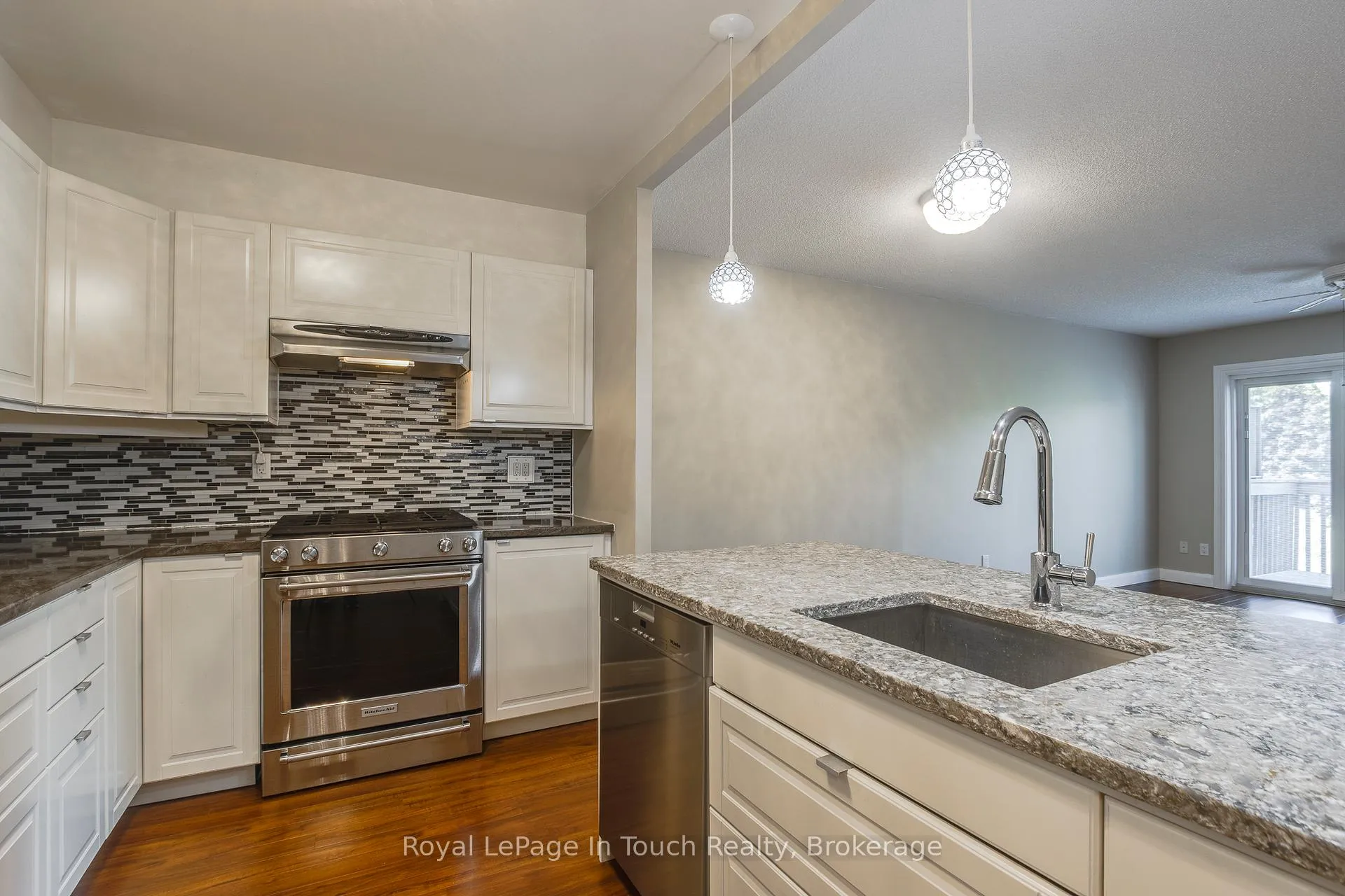 Photo 5 of Unit 32, 696 King Street, Midland — HOMEH