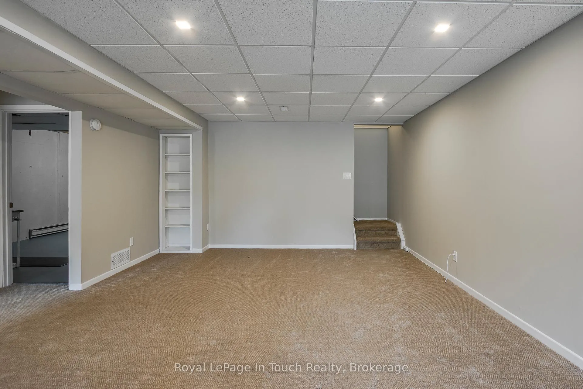 Photo 20 of Unit 32, 696 King Street, Midland — HOMEH