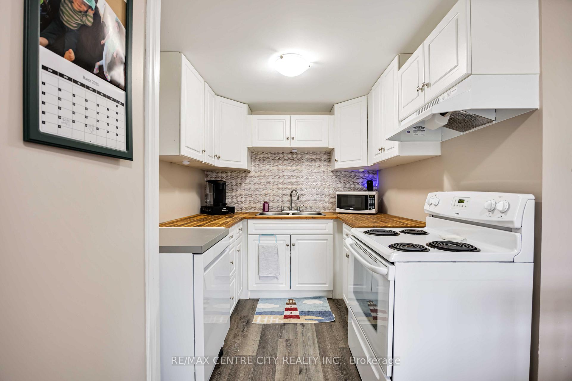 Photo 30 of Unit 81, 348 Cameron Street, St. Clair — HOMEH